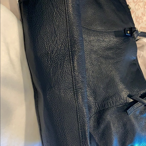 Genuine Italian leather Navy Tote - Picture 4 of 5